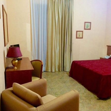 Grand Hotel Stella Maris Italia 팔미 객실 사진