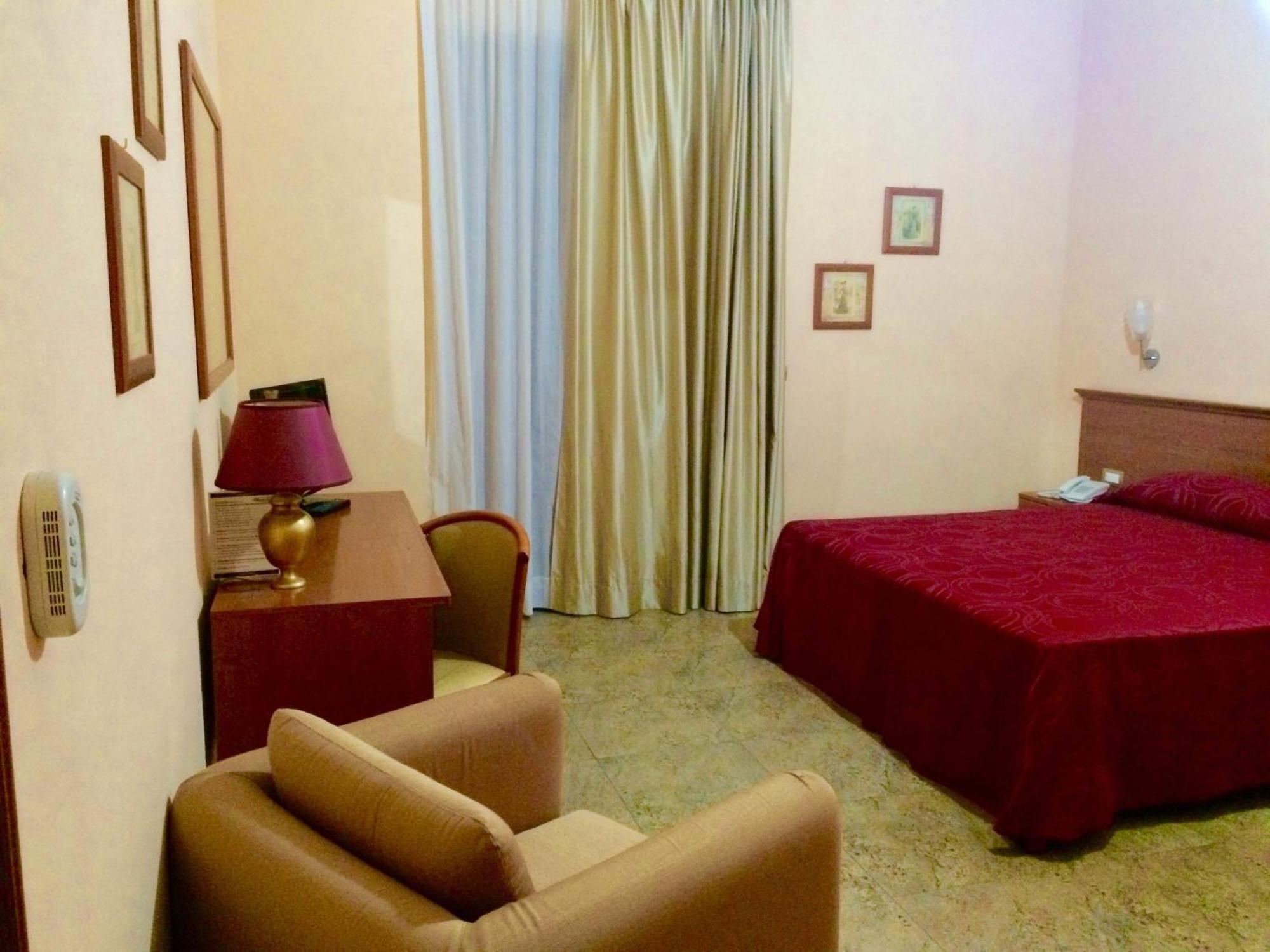 Grand Hotel Stella Maris Italia 팔미 객실 사진